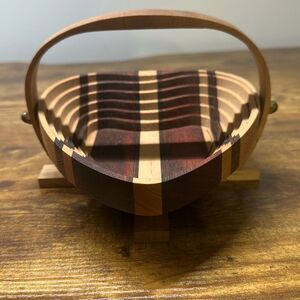 Handcrafted 5” Wooden Collapsible Heart Basket with Handle Trinket Dish